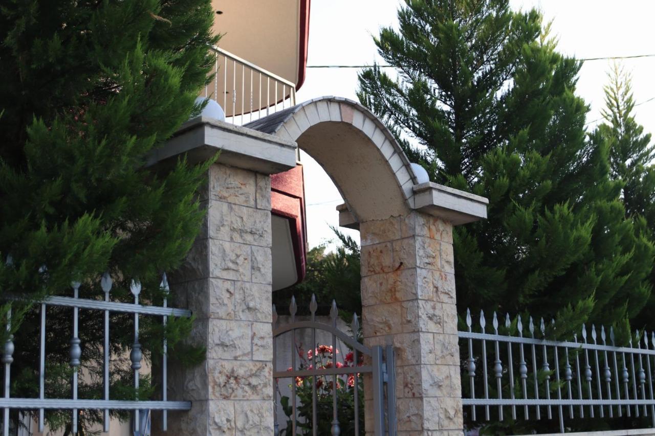 Kriopigi Apartments Exterior photo